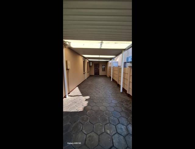 3 BEDROOM HOUSE FOR SALE IN WOODVIEW